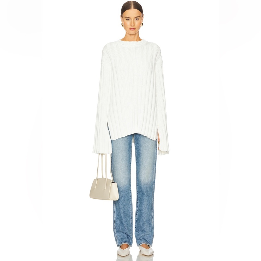 Eaves crewneck sweater (ivory)